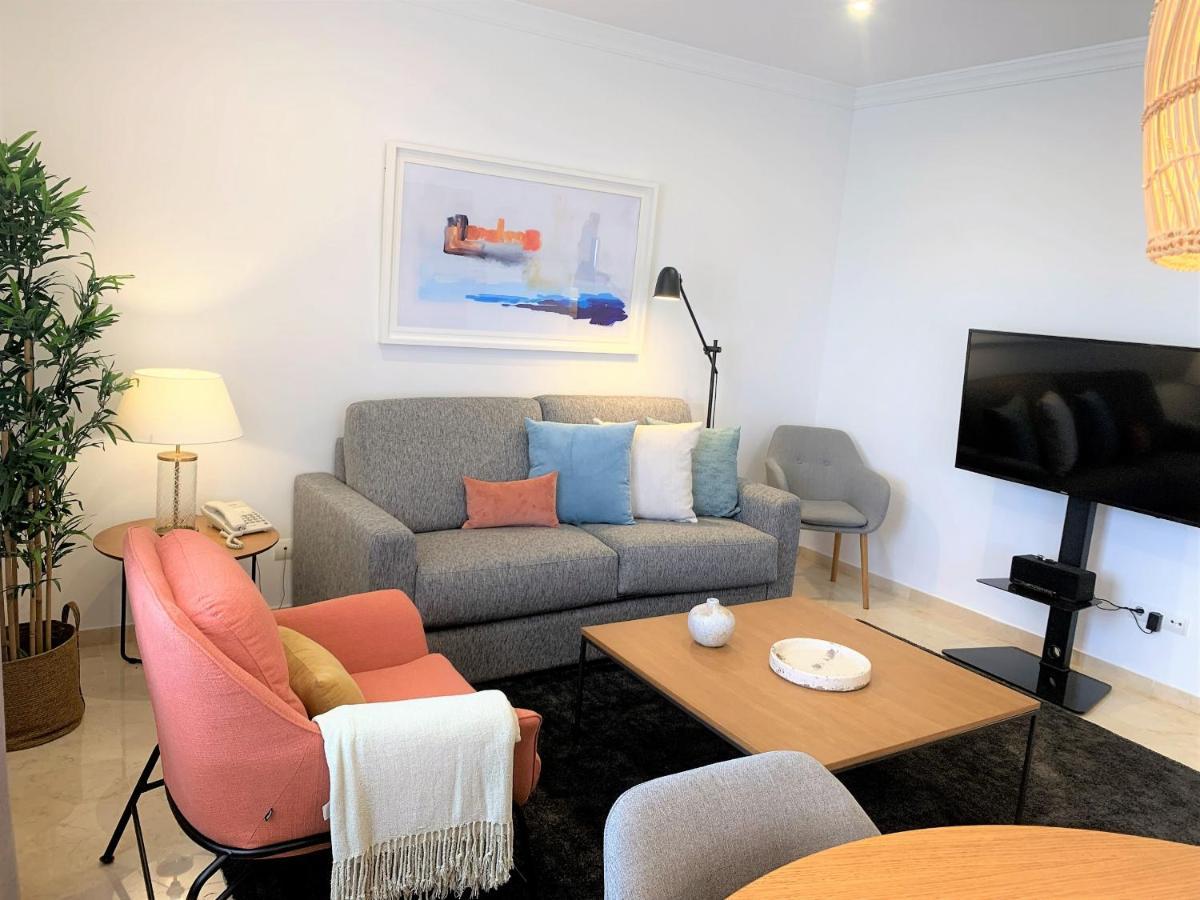 Family & Beach Apartments Mijas Costa & Fuengirola By Alfresco Stays El Faro Esterno foto