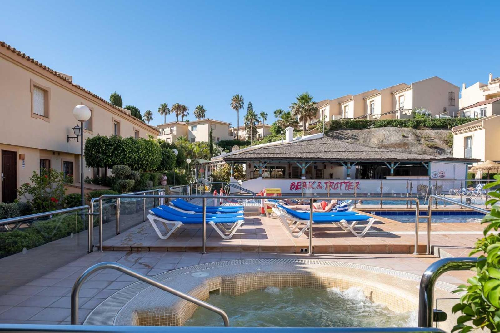 Family & Beach Apartments Mijas Costa & Fuengirola By Alfresco Stays El Faro Esterno foto