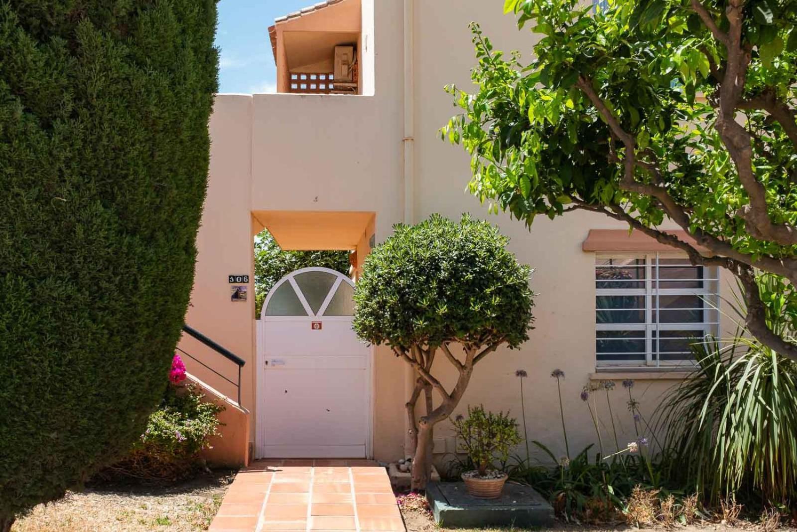Family & Beach Apartments Mijas Costa & Fuengirola By Alfresco Stays El Faro Esterno foto