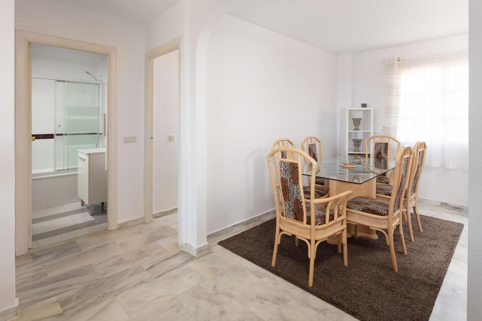 Family & Beach Apartments Mijas Costa & Fuengirola By Alfresco Stays El Faro Esterno foto