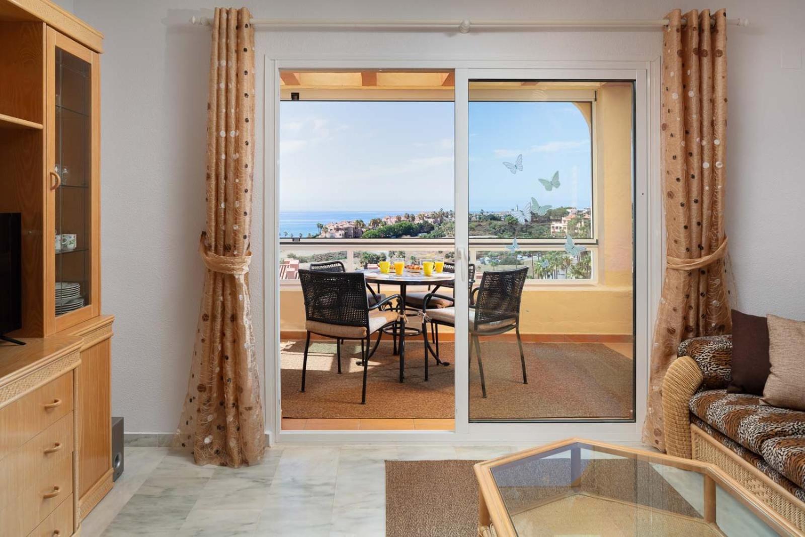 Family & Beach Apartments Mijas Costa & Fuengirola By Alfresco Stays El Faro Esterno foto
