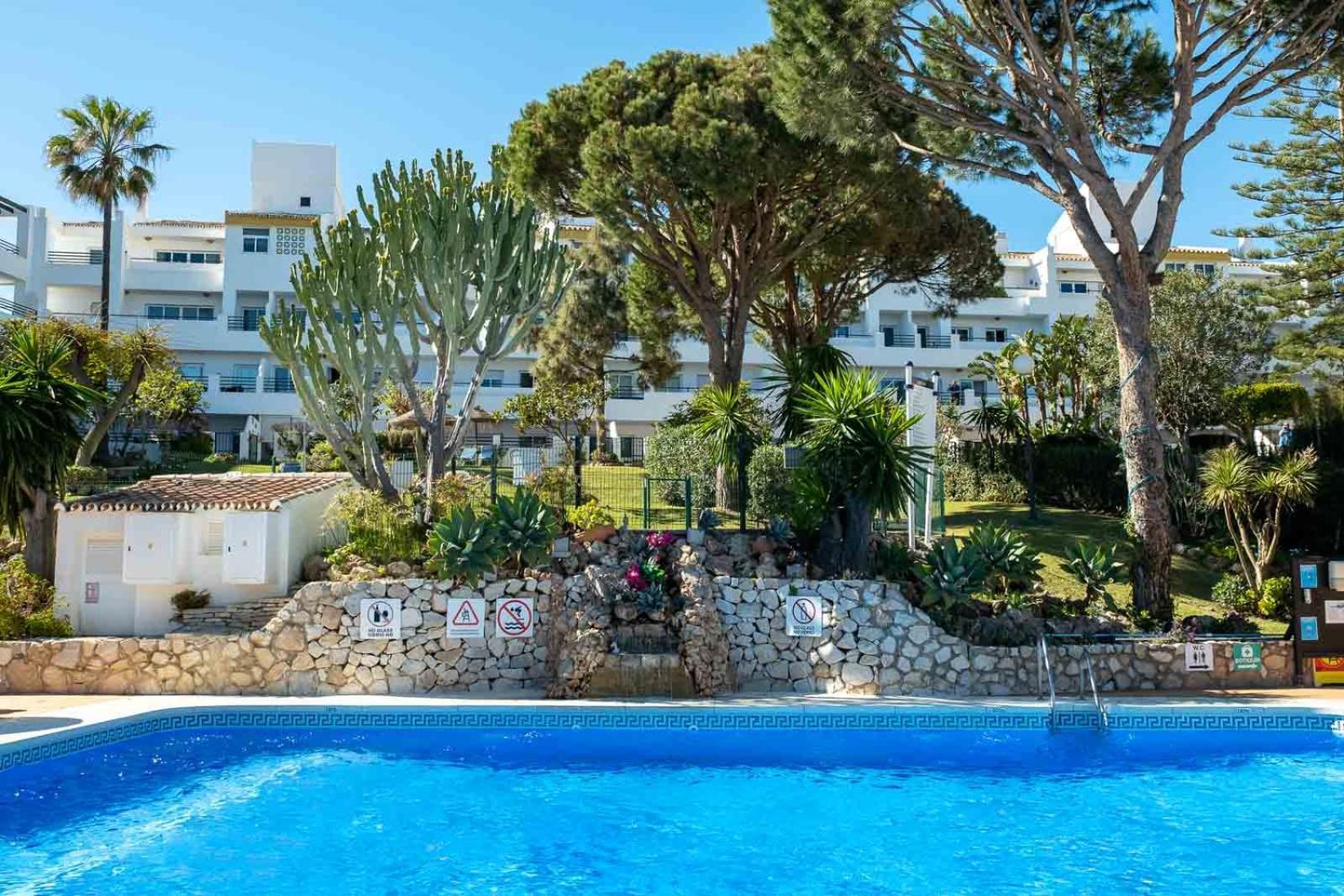 Family & Beach Apartments Mijas Costa & Fuengirola By Alfresco Stays El Faro Esterno foto