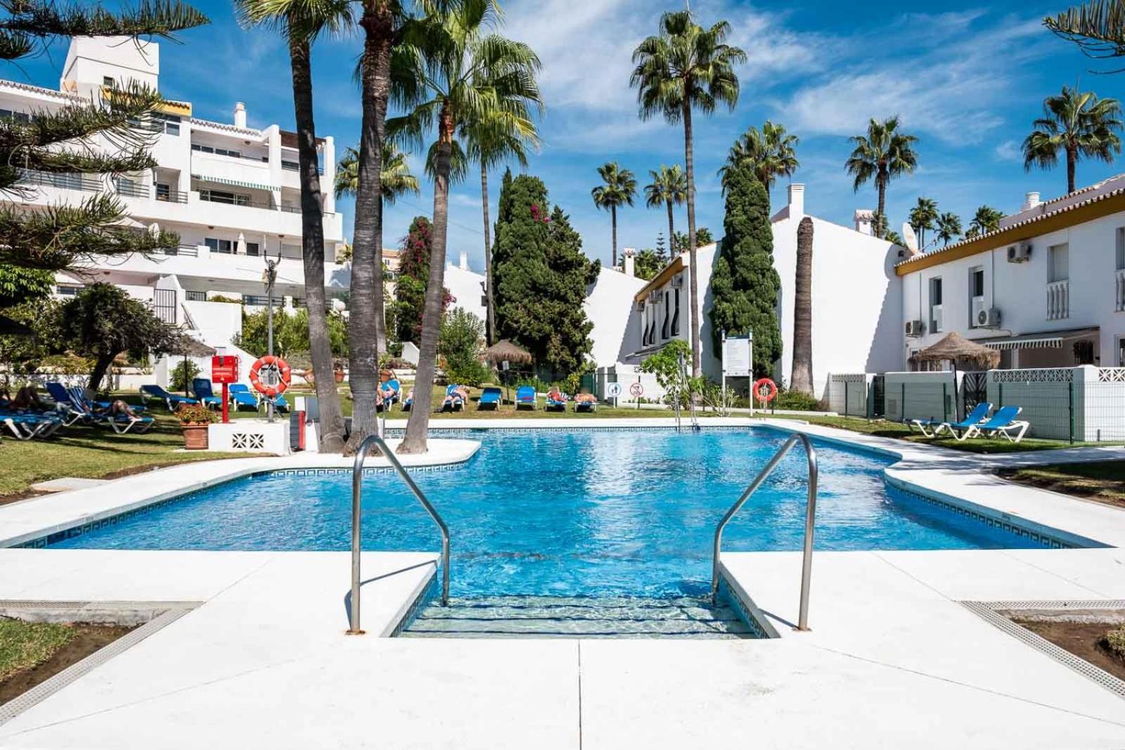 Family & Beach Apartments Mijas Costa & Fuengirola By Alfresco Stays El Faro Esterno foto